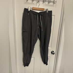 Figs Zamora jogger scrub pants size XL in grey